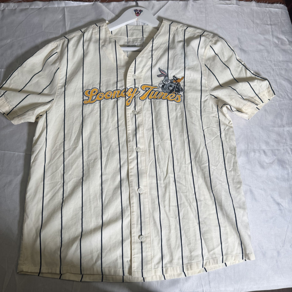 Hollister Looney Tunes Baseball Jersey Shirt Small NWT Boxy Fit Warner Bros
