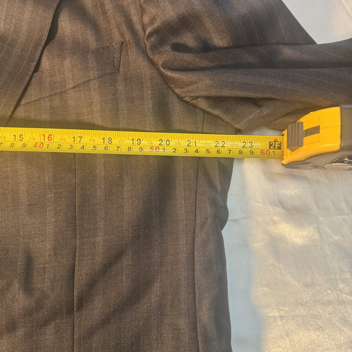 Canali Brown Pinstripe 100% Wool Sport Coat Blazer EU 56 Made in Italy