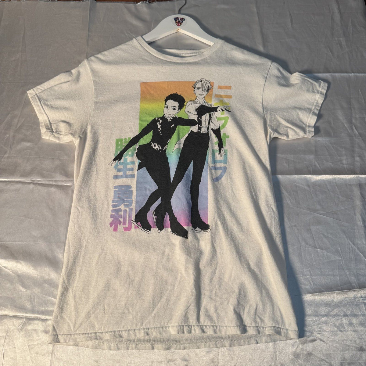 Yuri on Ice Crunchyroll Anime Graphic T-Shirt Victor Yuri Size S