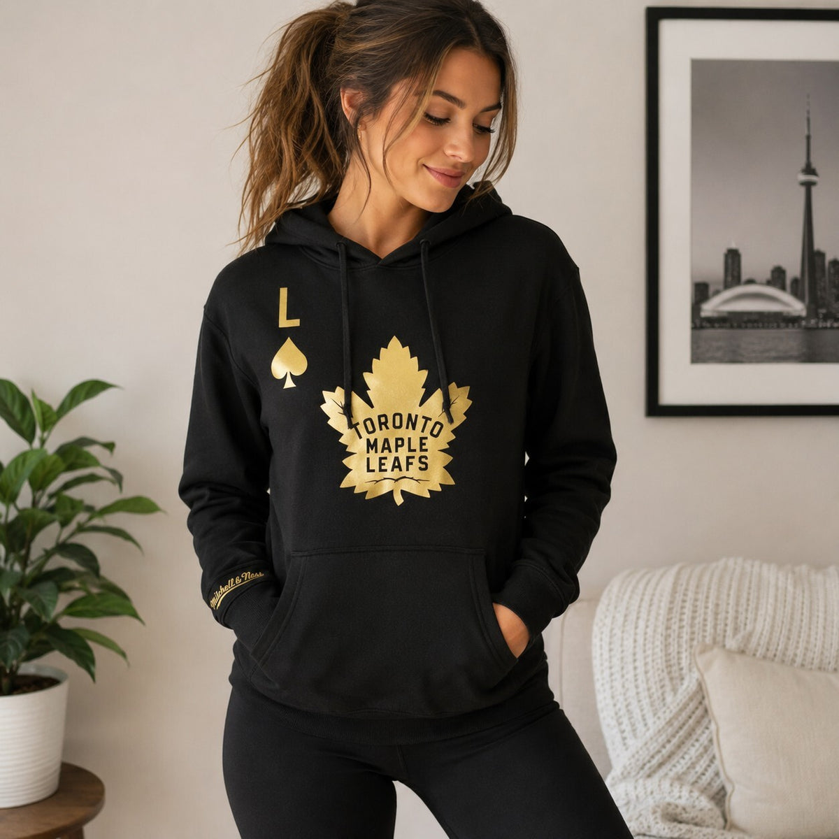 Mitchell & Ness Full Deck Toronto Maple Leafs Hoodie Size M Black Gold NHL