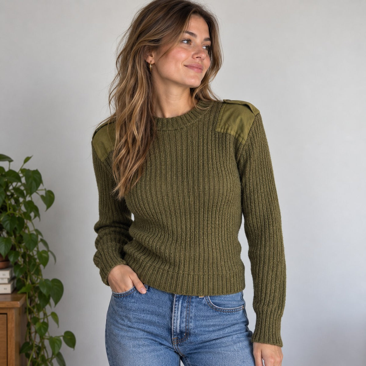Vintage Carhartt Commando Sweater Made in England 100% Virgin Wool 44 Aprx S