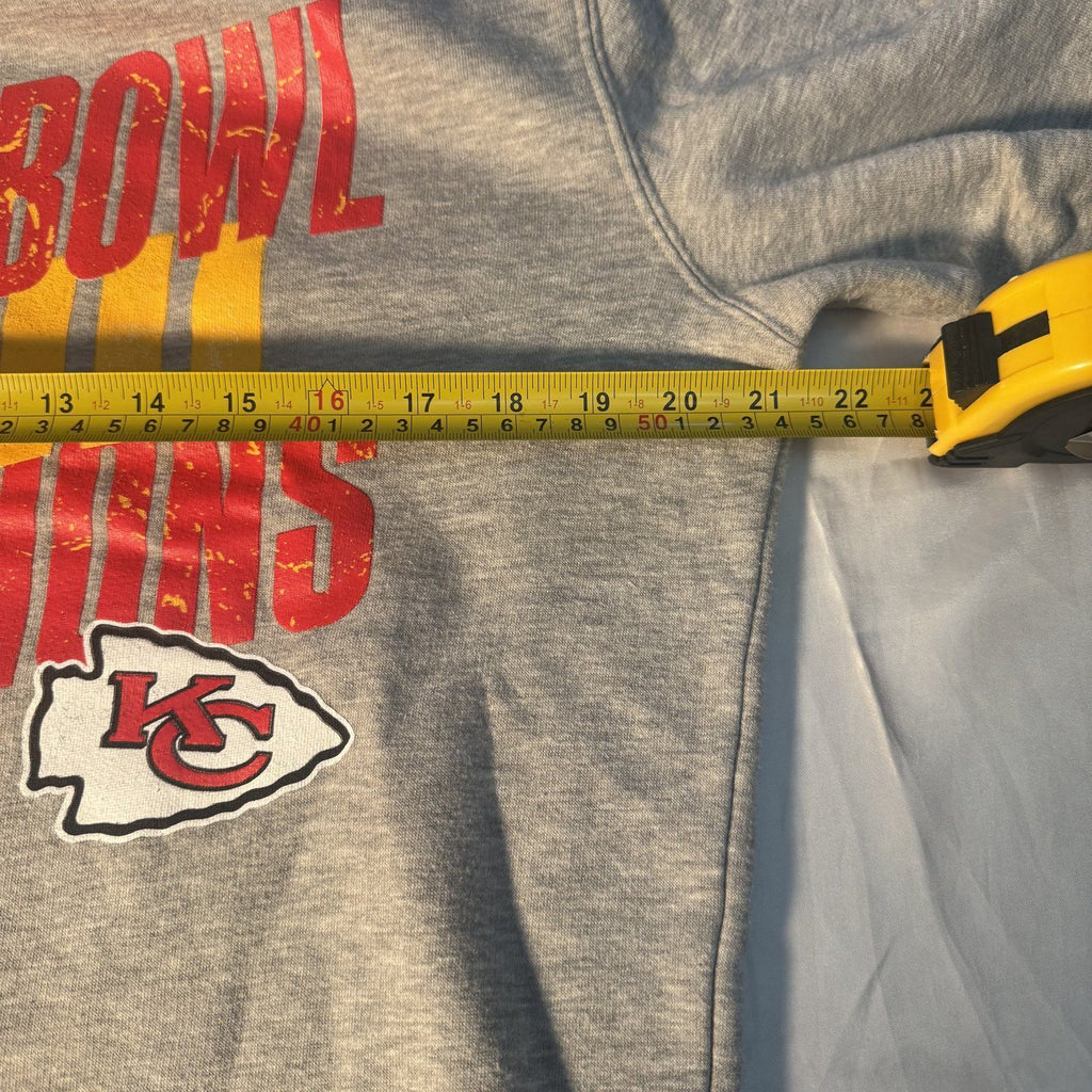 Fanatics Kansas City Chiefs Super Bowl LVIII Champions Crewneck Sweatshirt Sz M