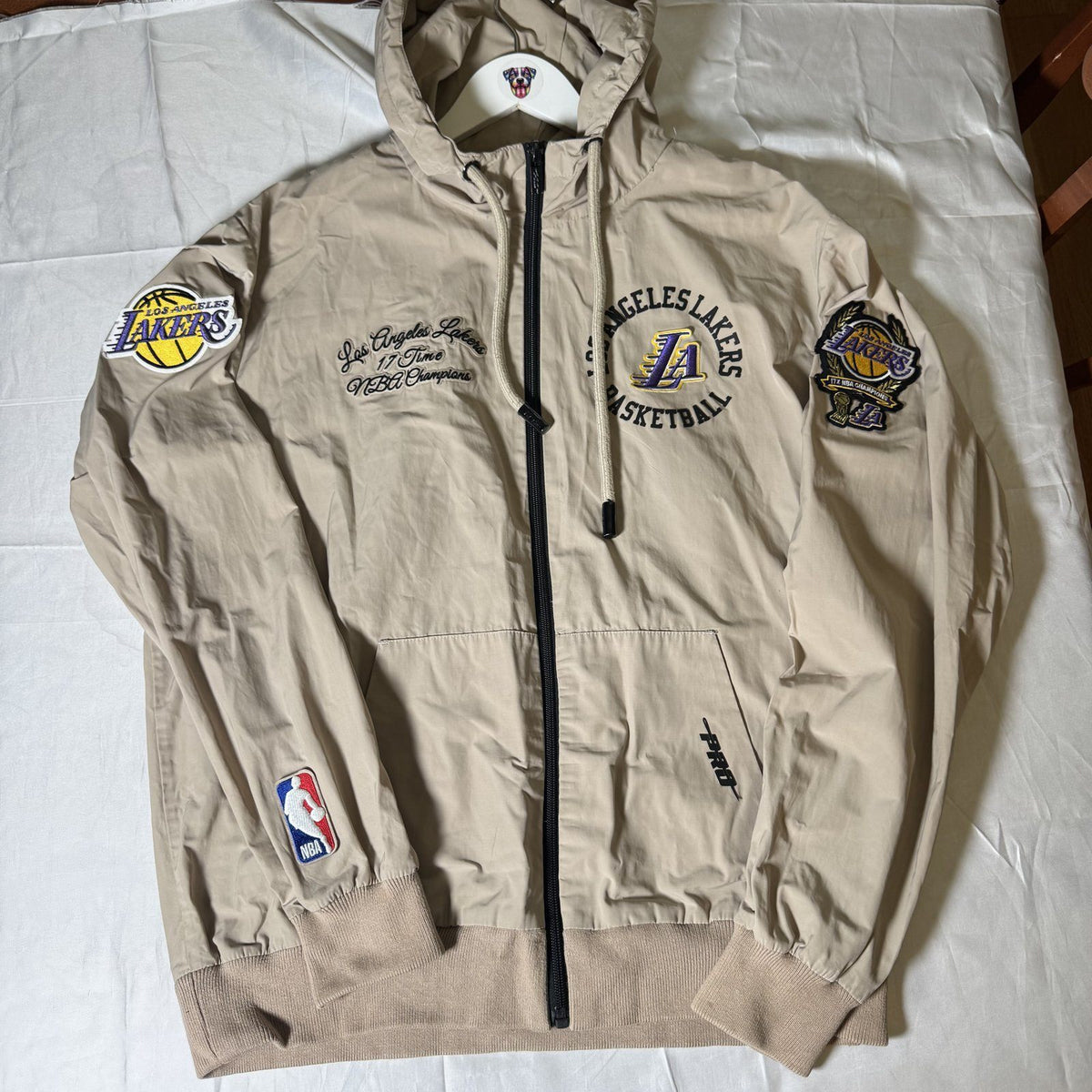 Pro Standard LA Lakers 17-Time NBA Champions Full Zip Hoodie Jacket Sz M