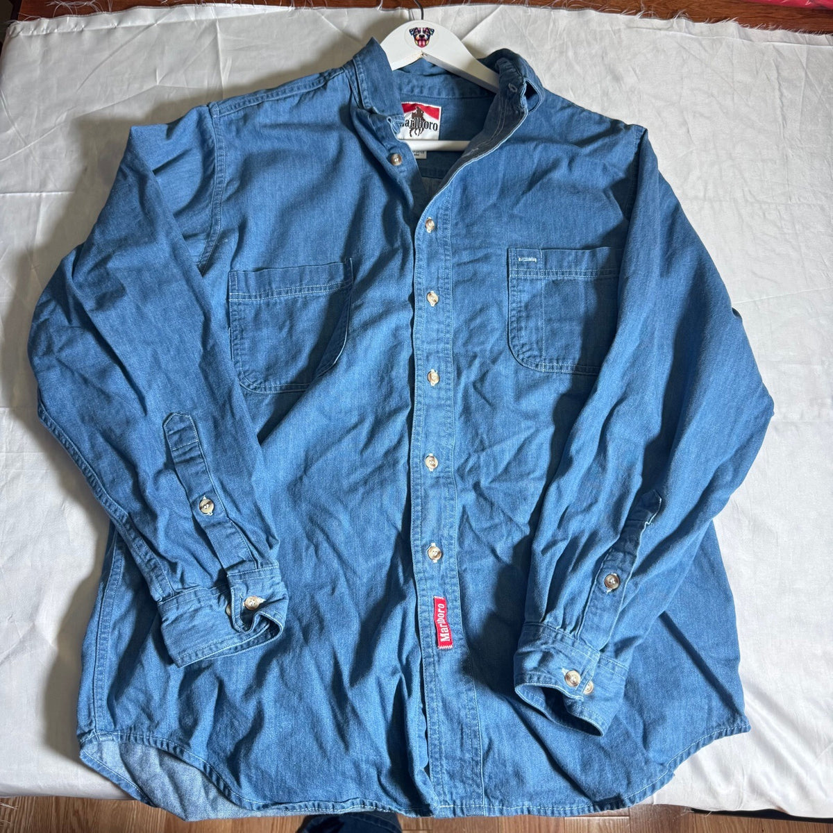 Vintage Marlboro Denim Button Down Shirt Long Sleeve Blue Made in USA Size M