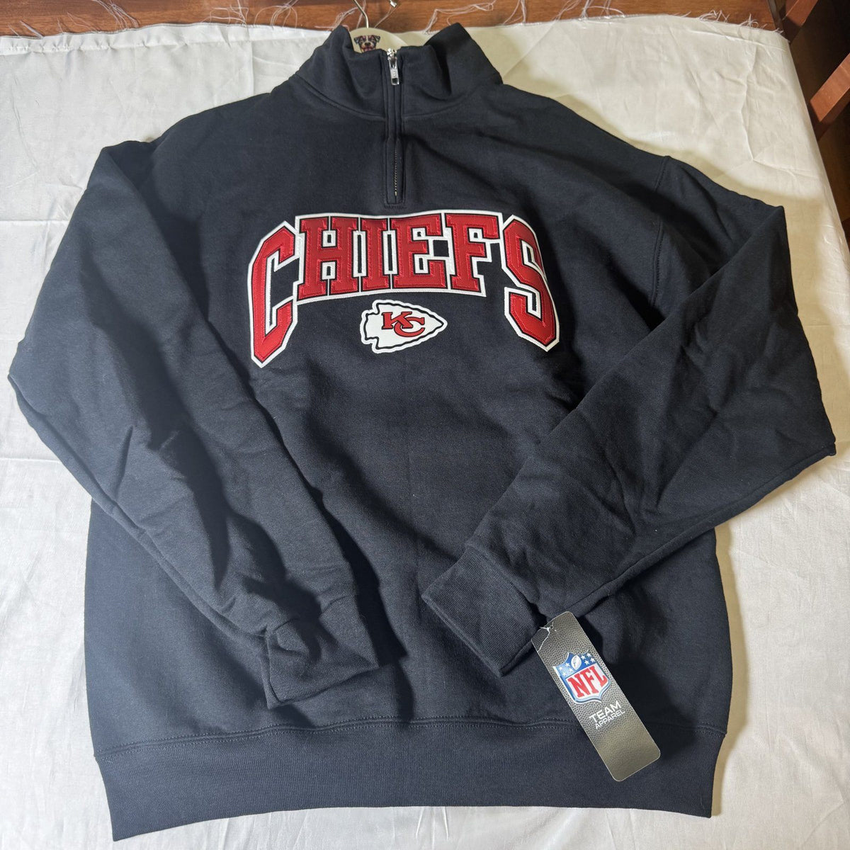 Kansas City Chiefs NFL Quarter Zip Pullover Sweatshirt Sz M NWT