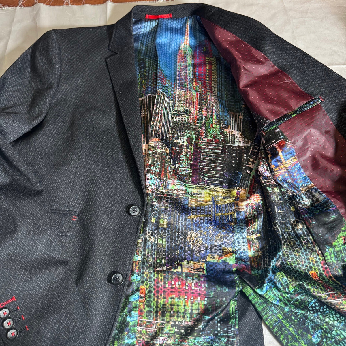 Au Noir Men's Slim Fit Sport Coat Blazer Charcoal Black Red Accents Size 40R