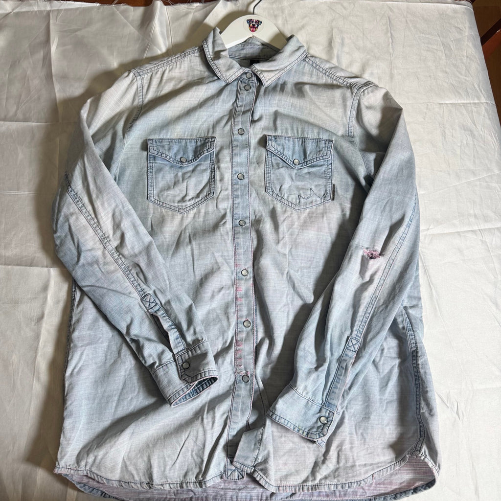 Marc Cain Women's Light Wash Chambray Distressed Denim Button Snap Shirt Size N4