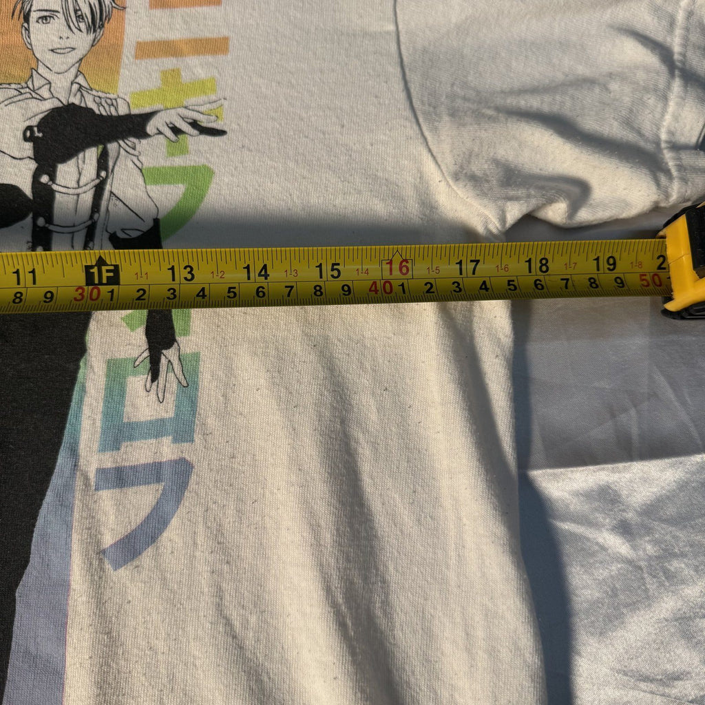 Yuri on Ice Crunchyroll Anime Graphic T-Shirt Victor Yuri Size S