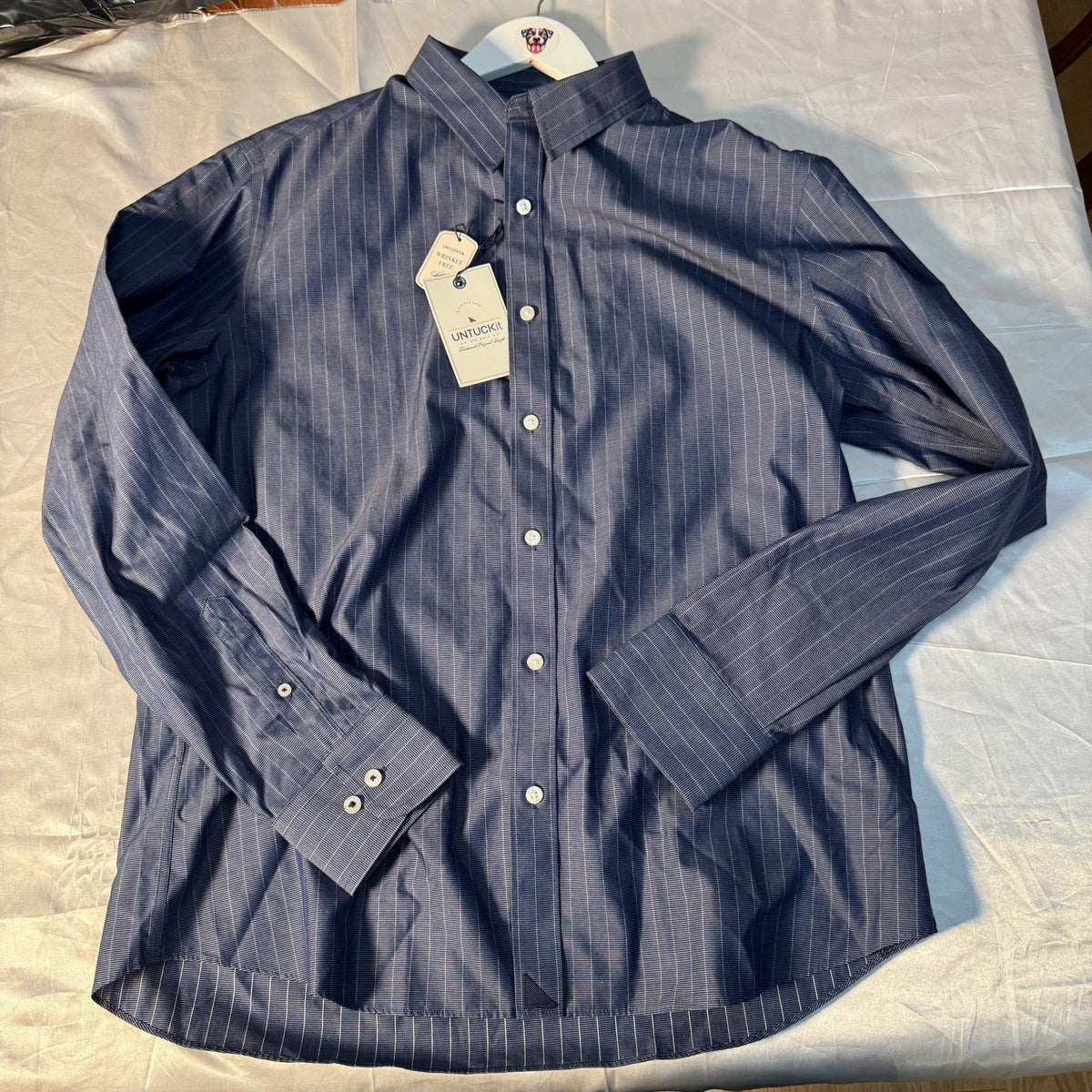 UNTUCKit Gifford WF Navy Pinstripe Slim Fit Shirt Size XL NWT 2021 Season